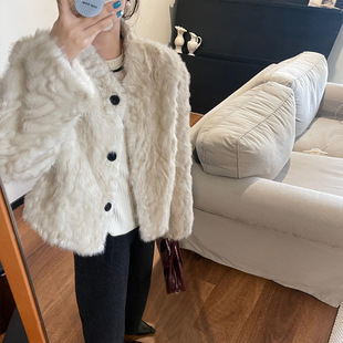 小湖羊环保皮草短款毛毛外套女皮毛一体高级感显瘦小个子冬季