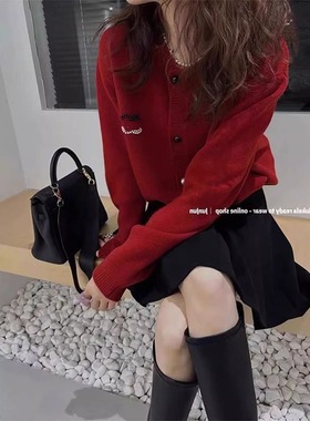 品牌清仓折扣捡漏小香风羊毛钉珠针织开衫女春款百搭减龄毛衣外套