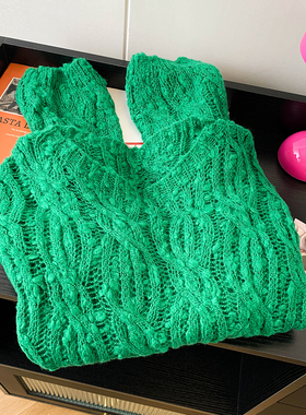 早秋新款圆领镂空绿色长袖针织衫女温柔显白柔软舒适减龄百搭毛衣