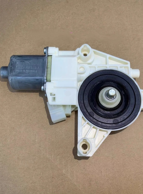 适用奔驰GLA220CLA200B200B180A200A180 前门 玻璃升降器电机马达