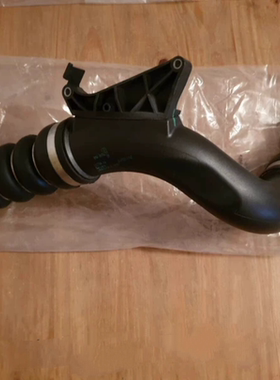 适用宝马F52 F45 F49 X1 X2 118 218 120 220中冷器管 涡轮增压管