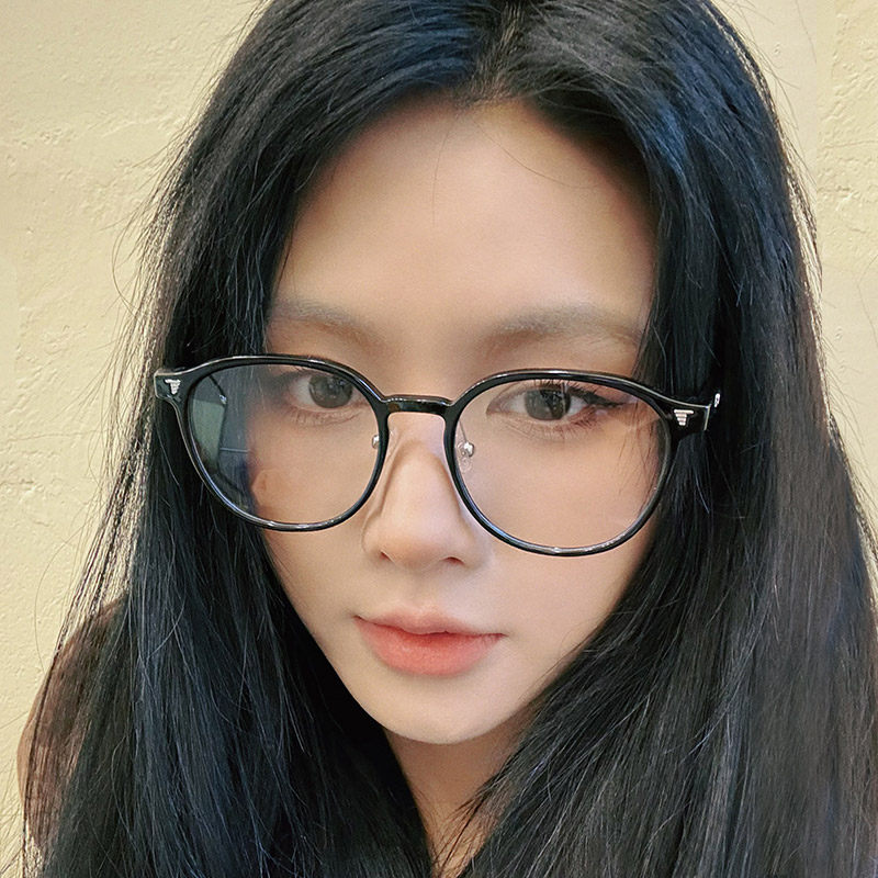 素颜眼镜女方圆脸适合黑色平光镜