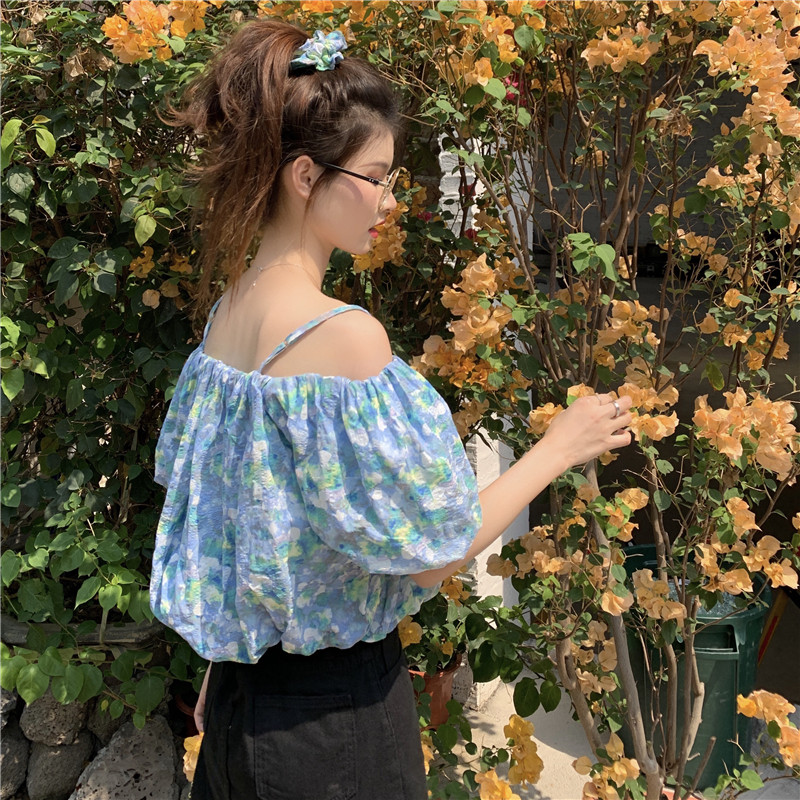 Real price real shot small fresh floral one line collar top