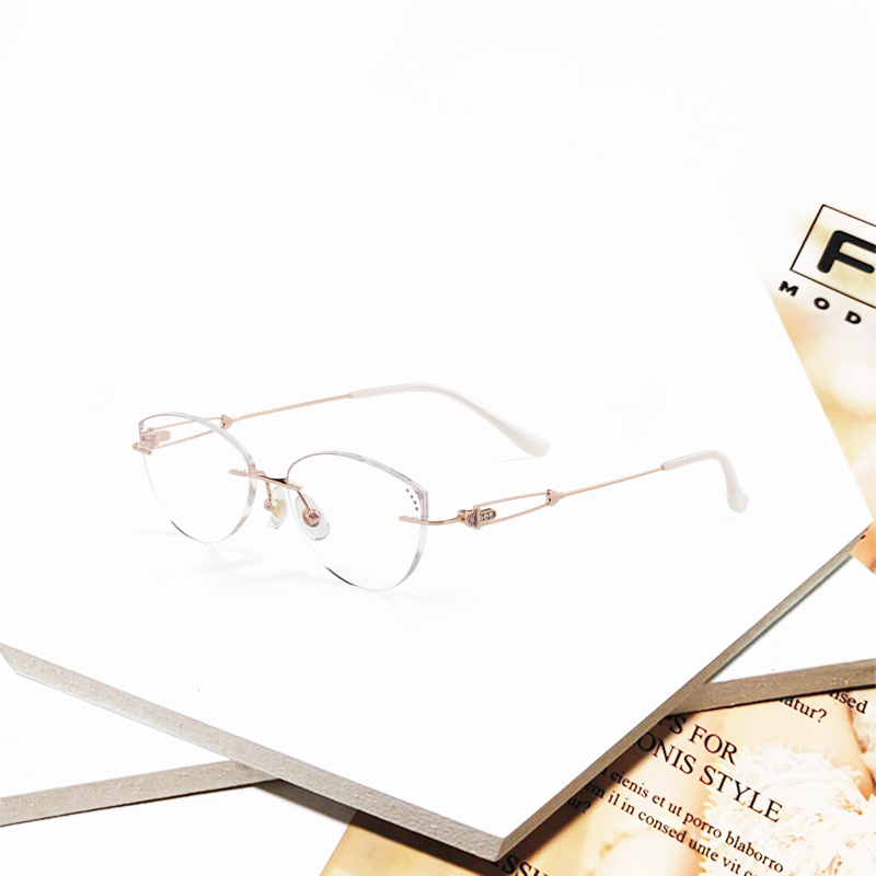 魅影女士时尚简约钛合金眼镜