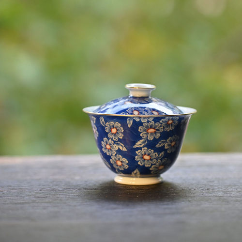 青花手绘描金小雏菊盖碗120ml