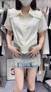 上衣潮2025夏季 女高级感法式 衬衫 小众下摆不规则设计链条翻领短袖