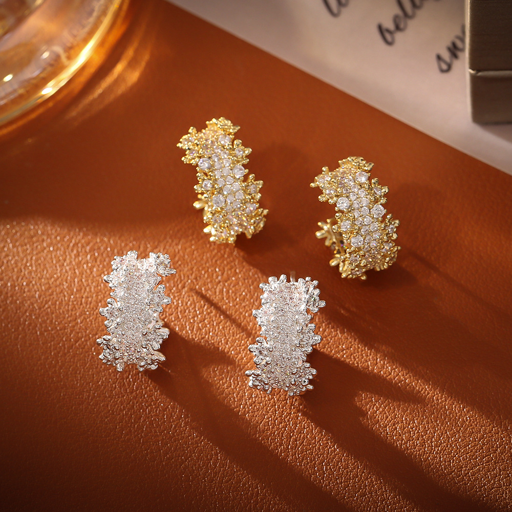 设计感锆石C圈耳环时尚高级感精致日常耳钉INS风百搭方圆脸耳饰