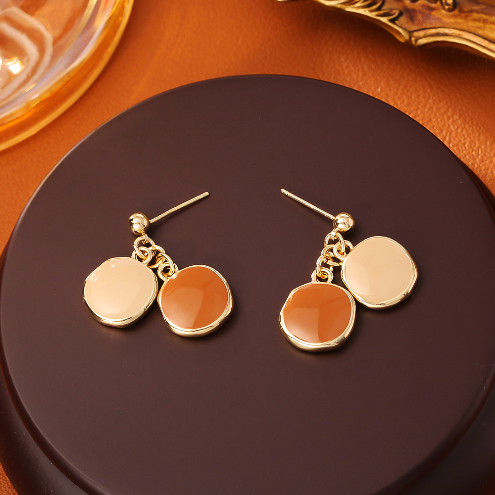 爆款复古美拉德咖色耳钉简约时尚高级感滴油耳饰长款气质网红耳环