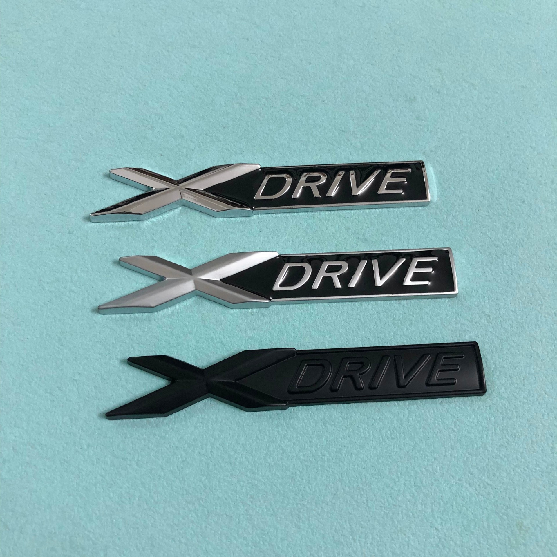 X DRIVE金属贴标 适用于宝马新3系5系x1X3X5X7侧标