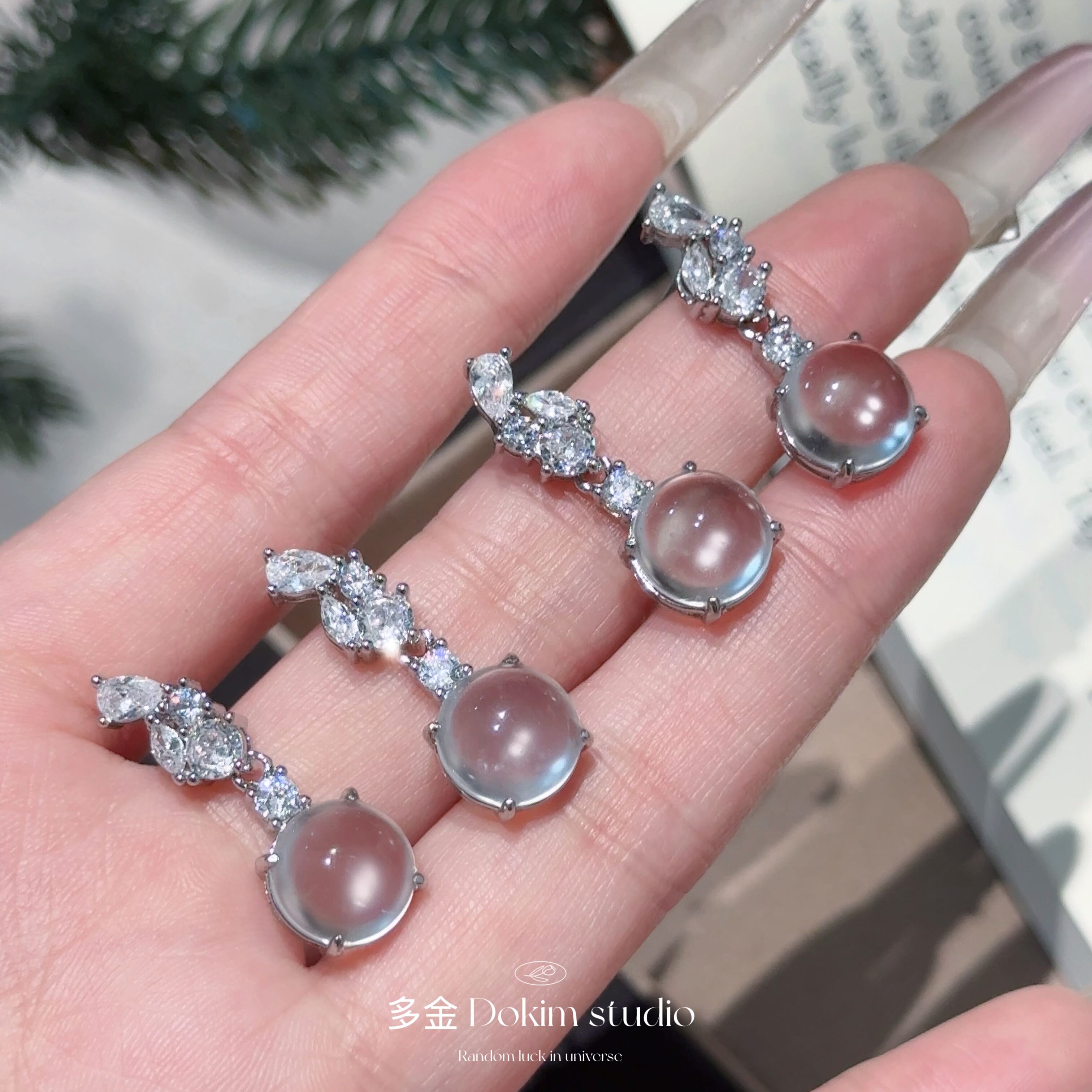 最强翡翠白冰平替 S925银针超冰透蛋面耳钉新中式玉石感耳饰贵气