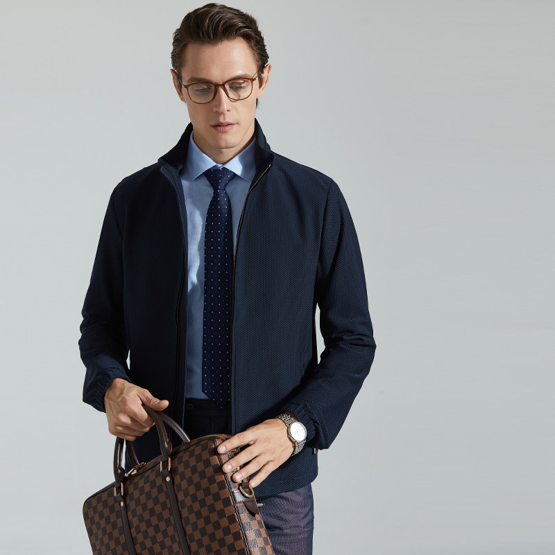 麦迪莱登春秋季透气男藏青色夹克