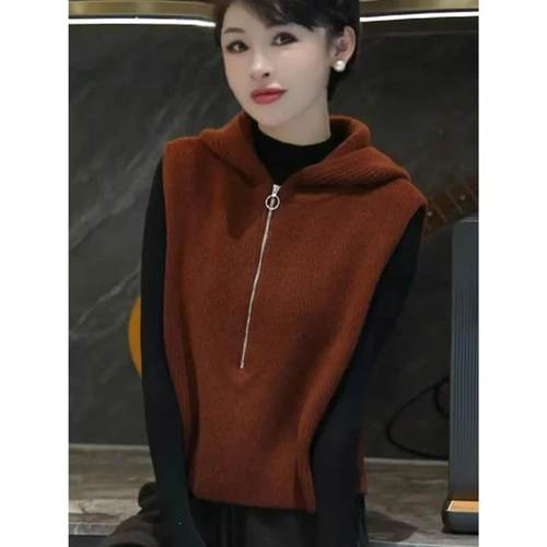 清宣松弛欧货e高端纯色无袖针织马甲2025秋季连帽设计感马夹上衣