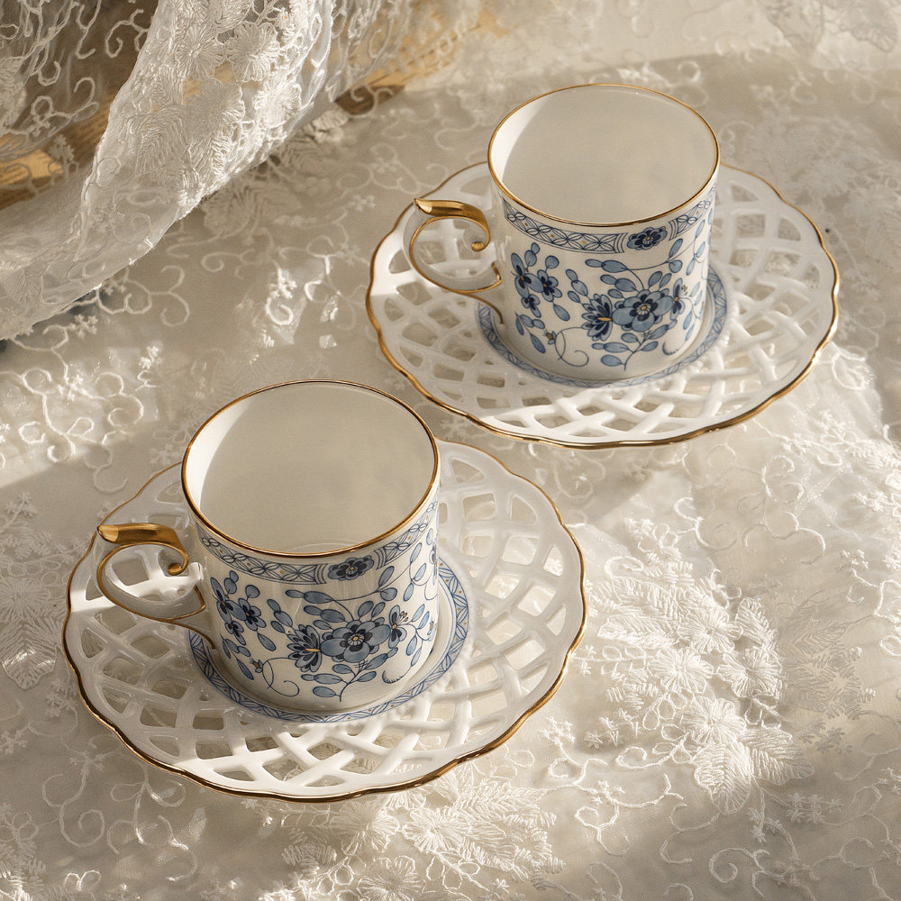 日本NARUMI/鸣海Milano双人镂空咖啡杯碟套装160cc骨瓷9682-20894