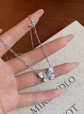 钛钢不掉色超仙气质渐变蝴蝶项链女夏季甜美氛围感小众气质锁骨链