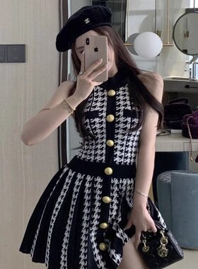 生日裙子高级感party小礼裙小黑裙子高端精致黑色无袖挂脖连衣裙