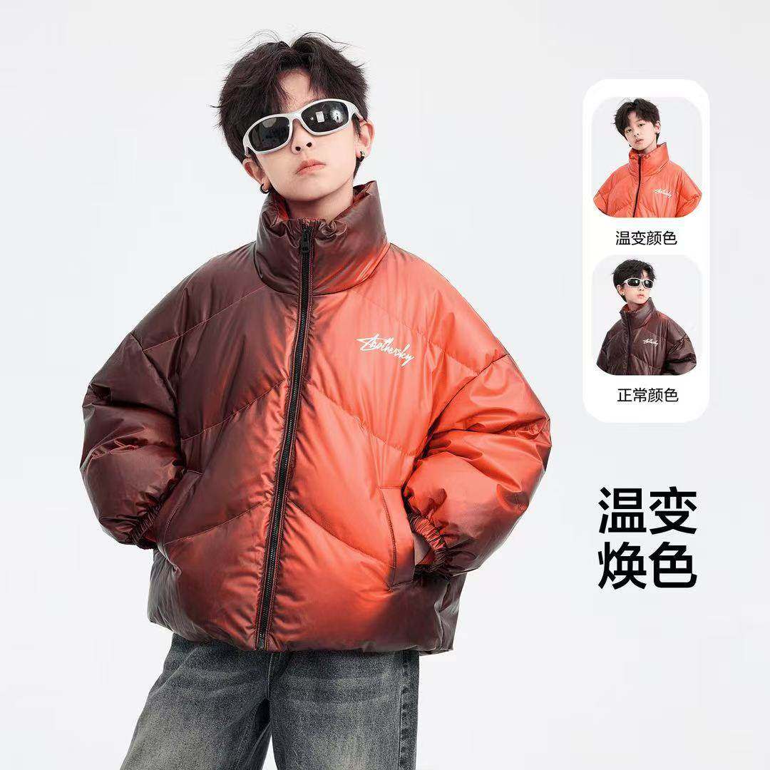 欧洲站男童冬季潮酷温变三防面包羽绒服2025新款青少年儿童极寒滑