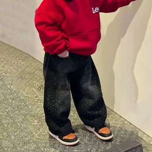 欧洲站男童新年炸街爆闪亮钻加绒牛仔裤2026冬季新款儿童洋气痞帅