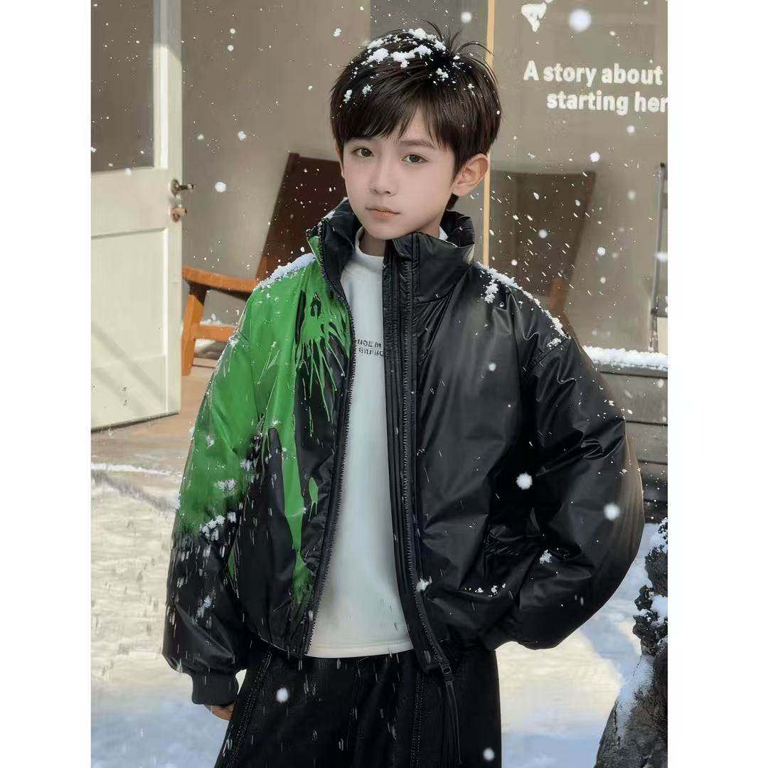 欧洲站男童冬季潮酷温变三防面包羽绒服2025新款青少年儿童极寒滑