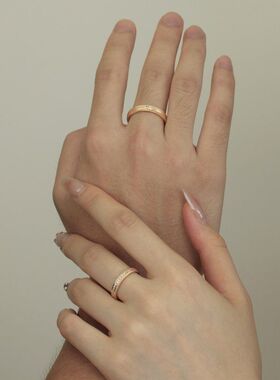 法国轻奢跨境新款S925纯银戒指情侣简约设计轻奢高级婚礼男女套戒