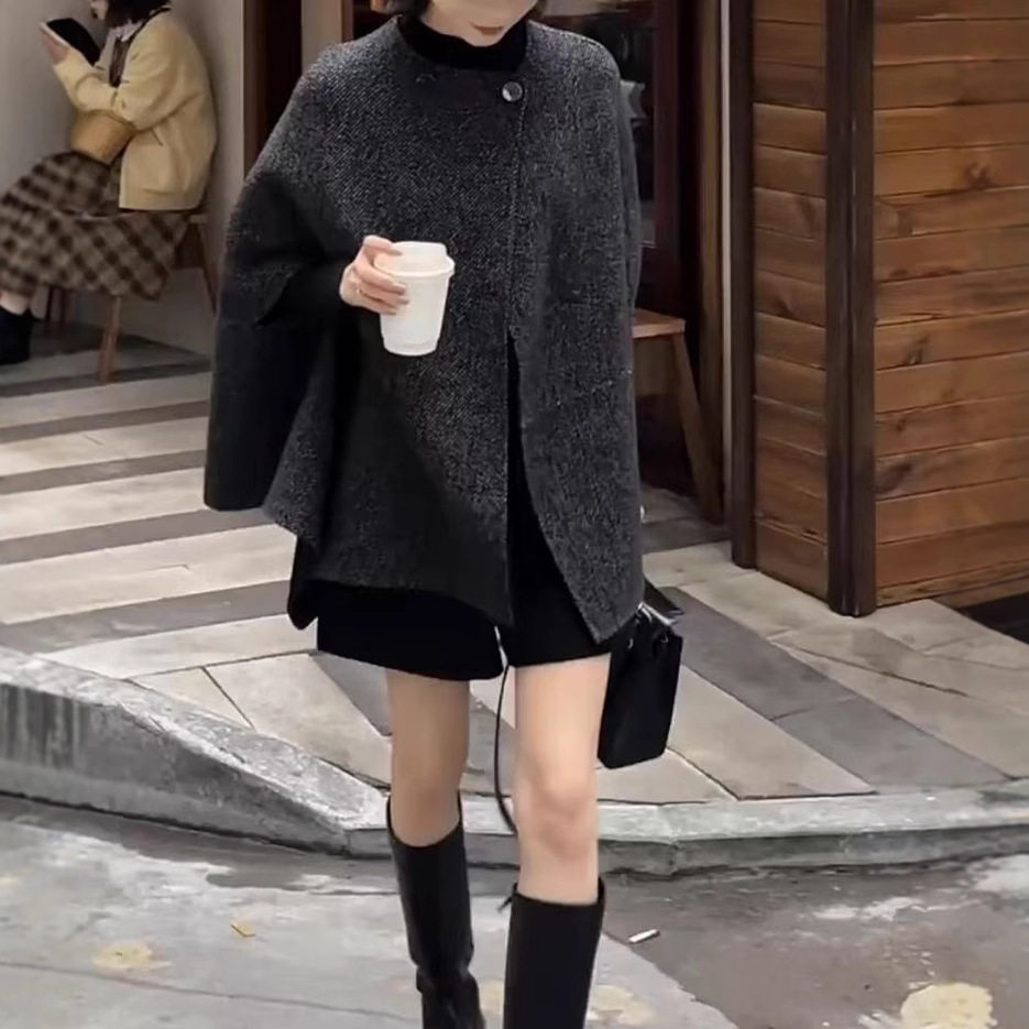 独特超好看灰色双排扣加厚斗篷外套今年流行爆款设计感超好看上衣
