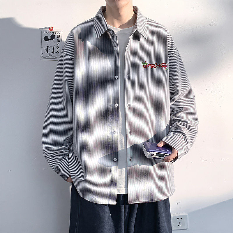 安初七秋季简约个性字母刺绣细条纹衬衫潮男宽松长袖透气衬衣外套