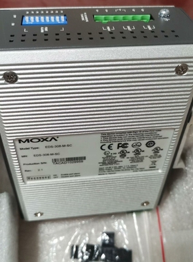 议价 MOXA EDS-308-M-SC 8口以太网交换机，全新