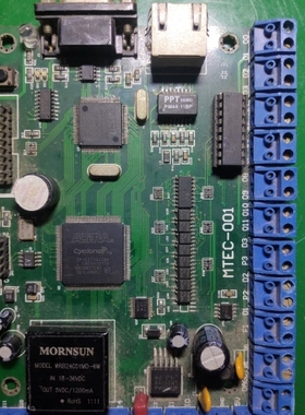 议价 MTEC-001 EP1C3T144C8N，主板一张，实