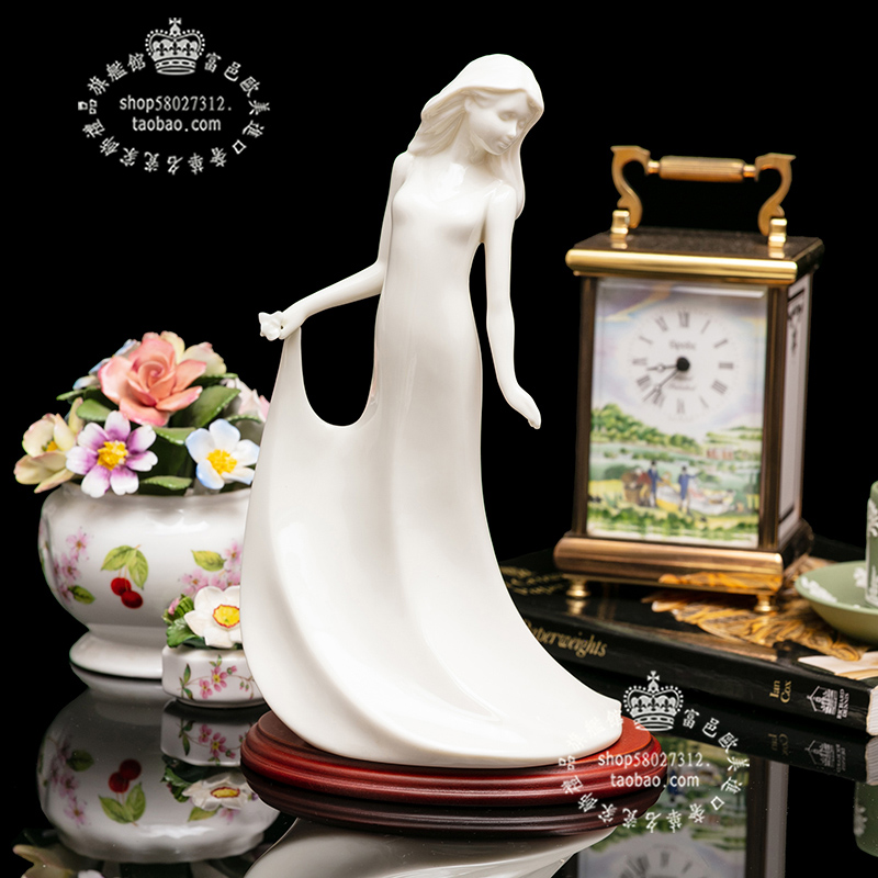 皇家伍斯特2004人偶生日礼物陶瓷