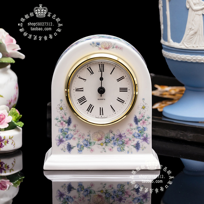 英国Wedgwood威基伍德1980蝴蝶花园创意骨瓷时钟座钟书房卧室摆饰