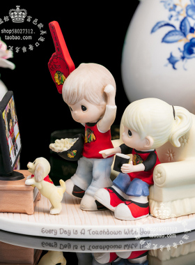 水滴娃娃陶瓷摆件冰上曲棍球人偶