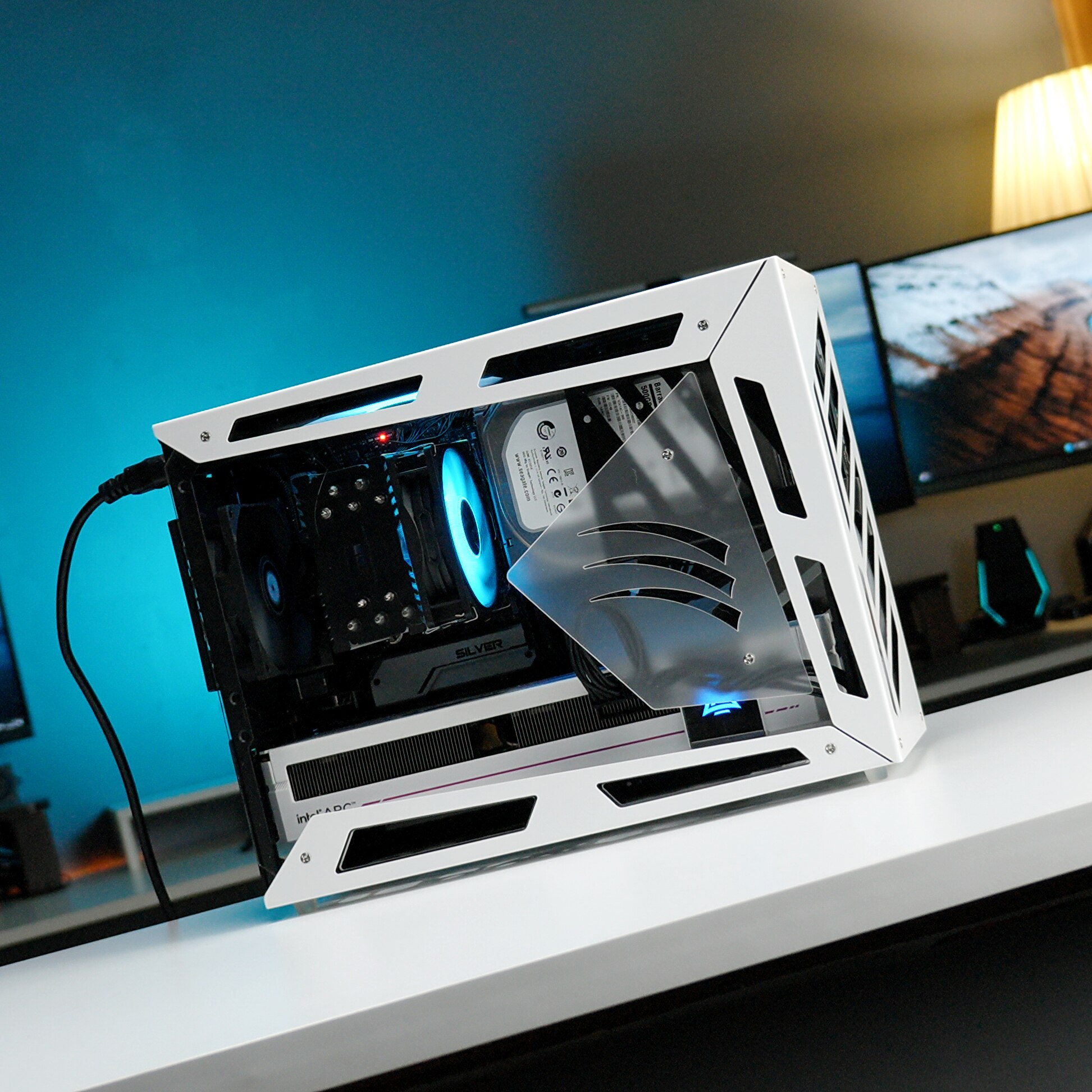 碳纤维ITX散热好轻量便携长显卡