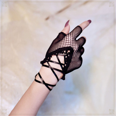 taobao agent Harajuku Diablo Lolita Tie Half Finger Half -Finger Gloves Penston Gothic Steam Cool Girl with Tea Club