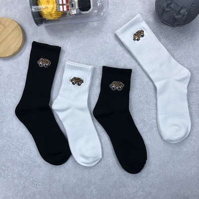 日潮小猪夏季短款街头中筒