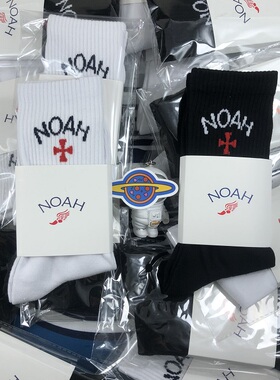 NOAH 红色十字架黑白中筒欧美潮牌街头ins男女情侣嘻哈百搭潮袜