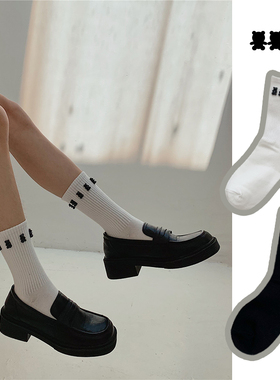 Taikonaut 黑白小熊立体软糖可爱中筒秋冬新品趣味学院风纯色女袜