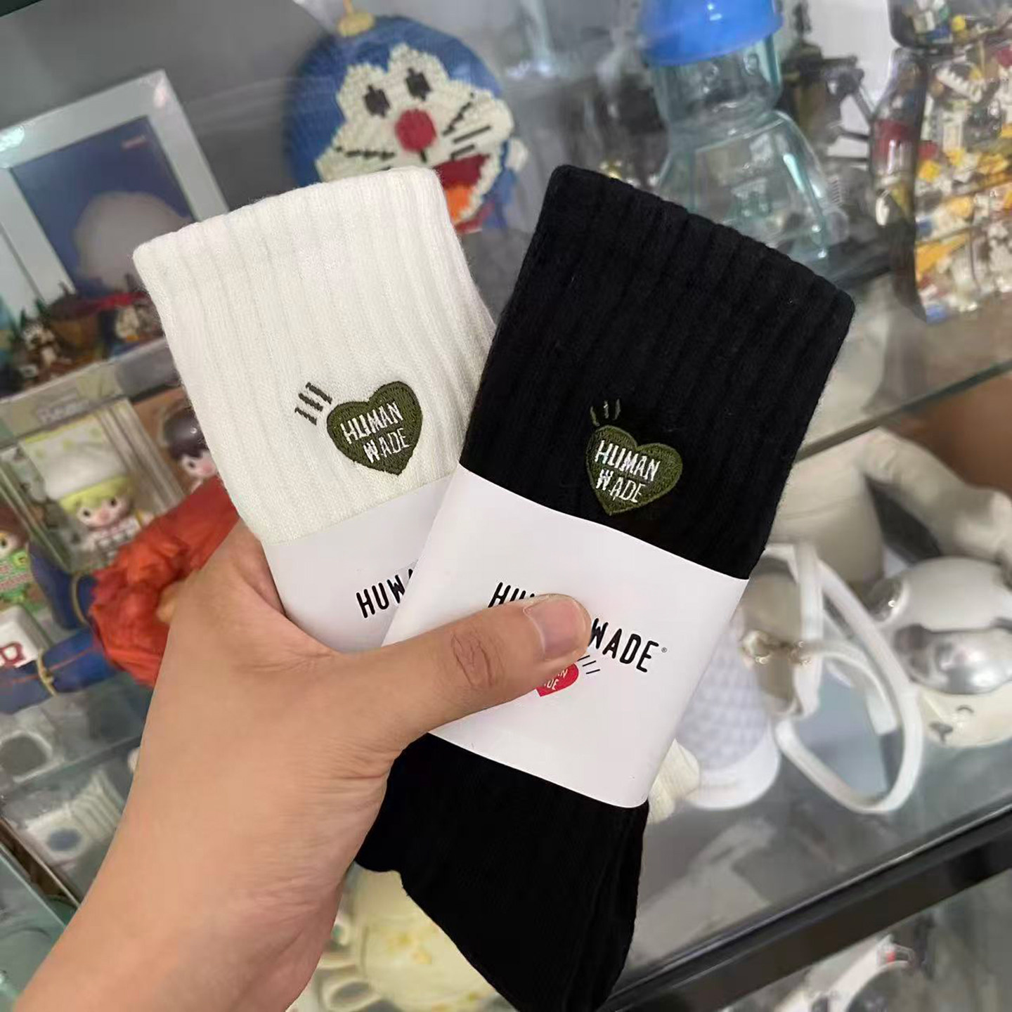 日潮HUMAN 绿色爱心刺绣袜子加厚毛巾底棉质中长筒运动潮袜
