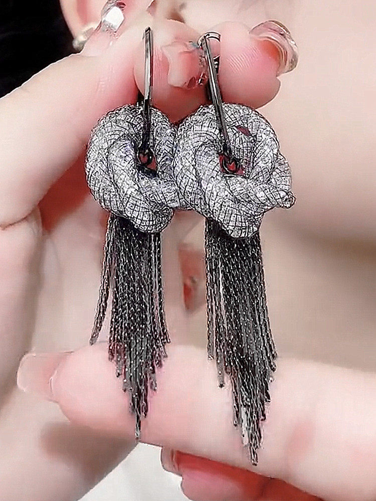 黑色镂空超仙花朵耳环拍耳饰耳坠