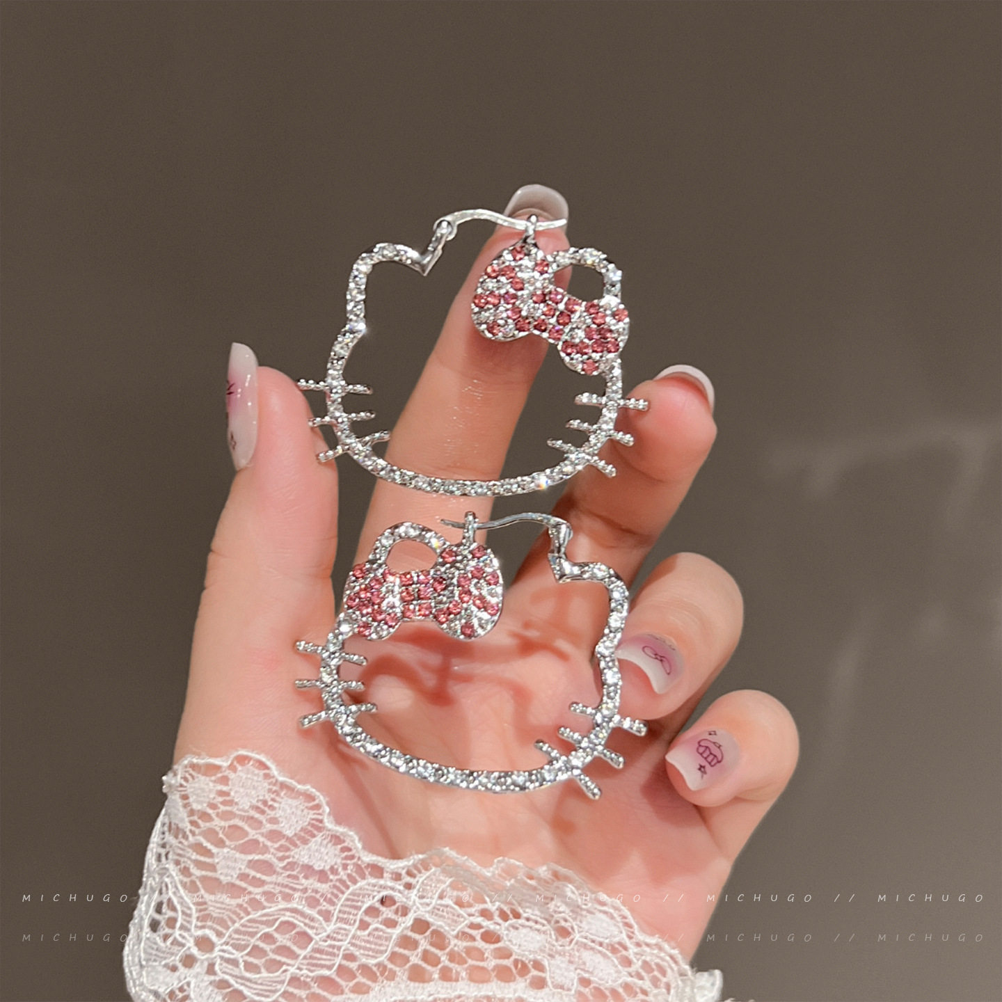 甜酷风满钻圈女夸张可爱女耳饰品