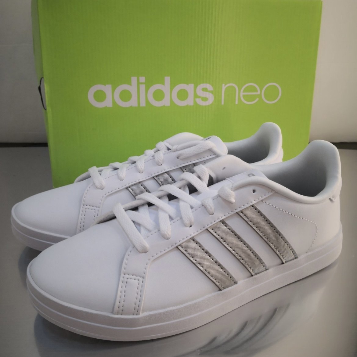 adidas阿迪达斯neo女鞋低帮小白鞋运动鞋休闲鞋板鞋fy8407