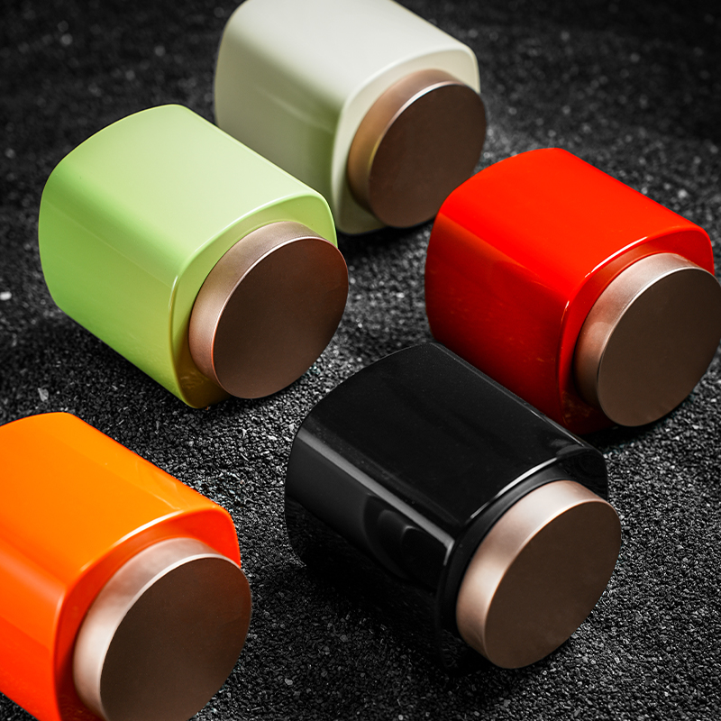 加厚高颜值烤漆罐茶叶铁罐马口铁