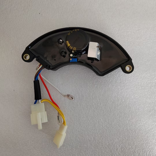 宗申汽油基站发电机配件5KW6.5KW8Kw 宗申调压板AVR 宗申调节器