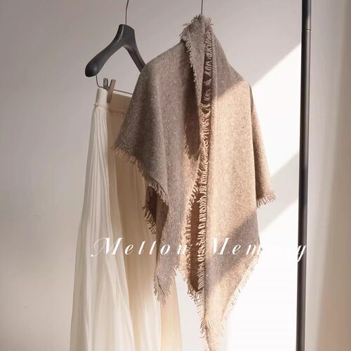 100%牦牛绒燕麦花纱三角披肩围巾