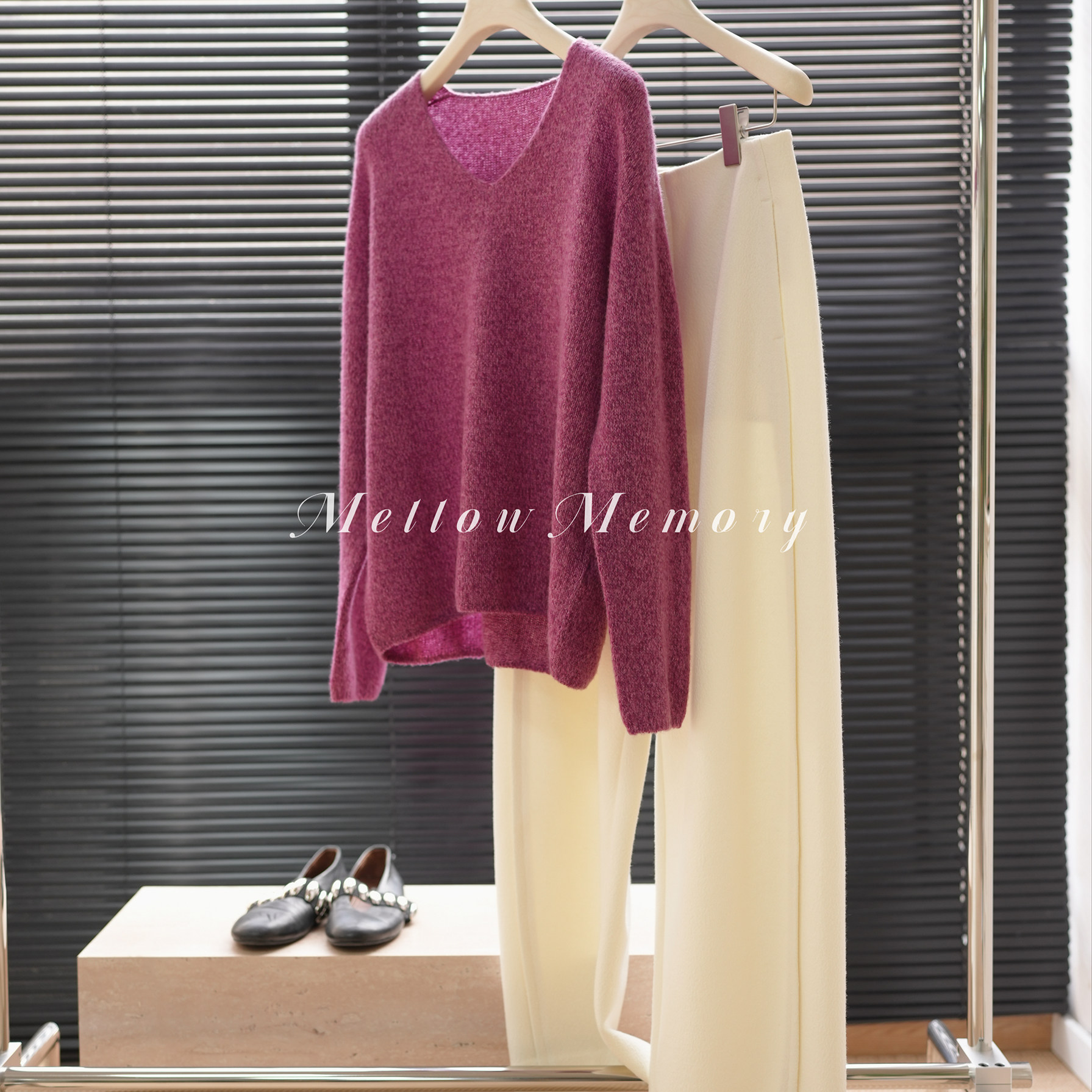 真丝羊绒花纱V领轻薄上衣