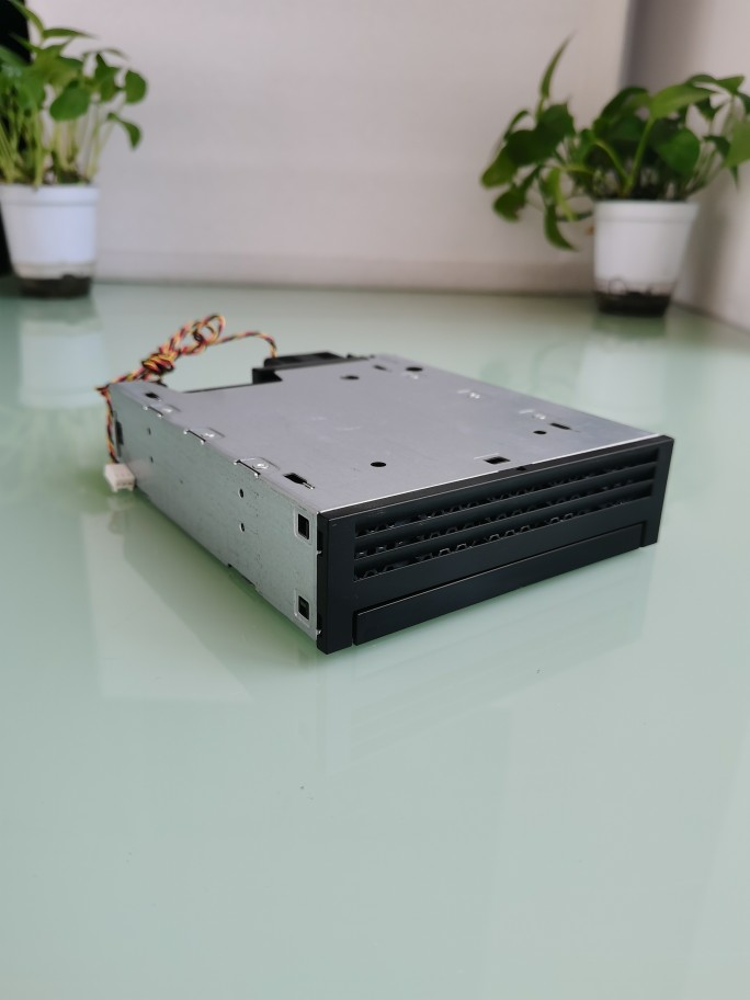 联想P720 P520 P920工作站5.25光驱位转3.5寸硬盘扩展架01EF969