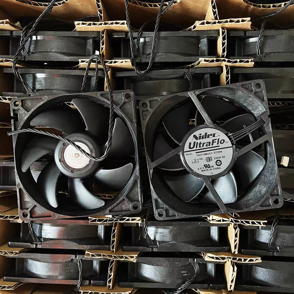 日本电产尼得科 T92T12MUA7-57Z994 9025 12V 9CM峰米投影仪风扇