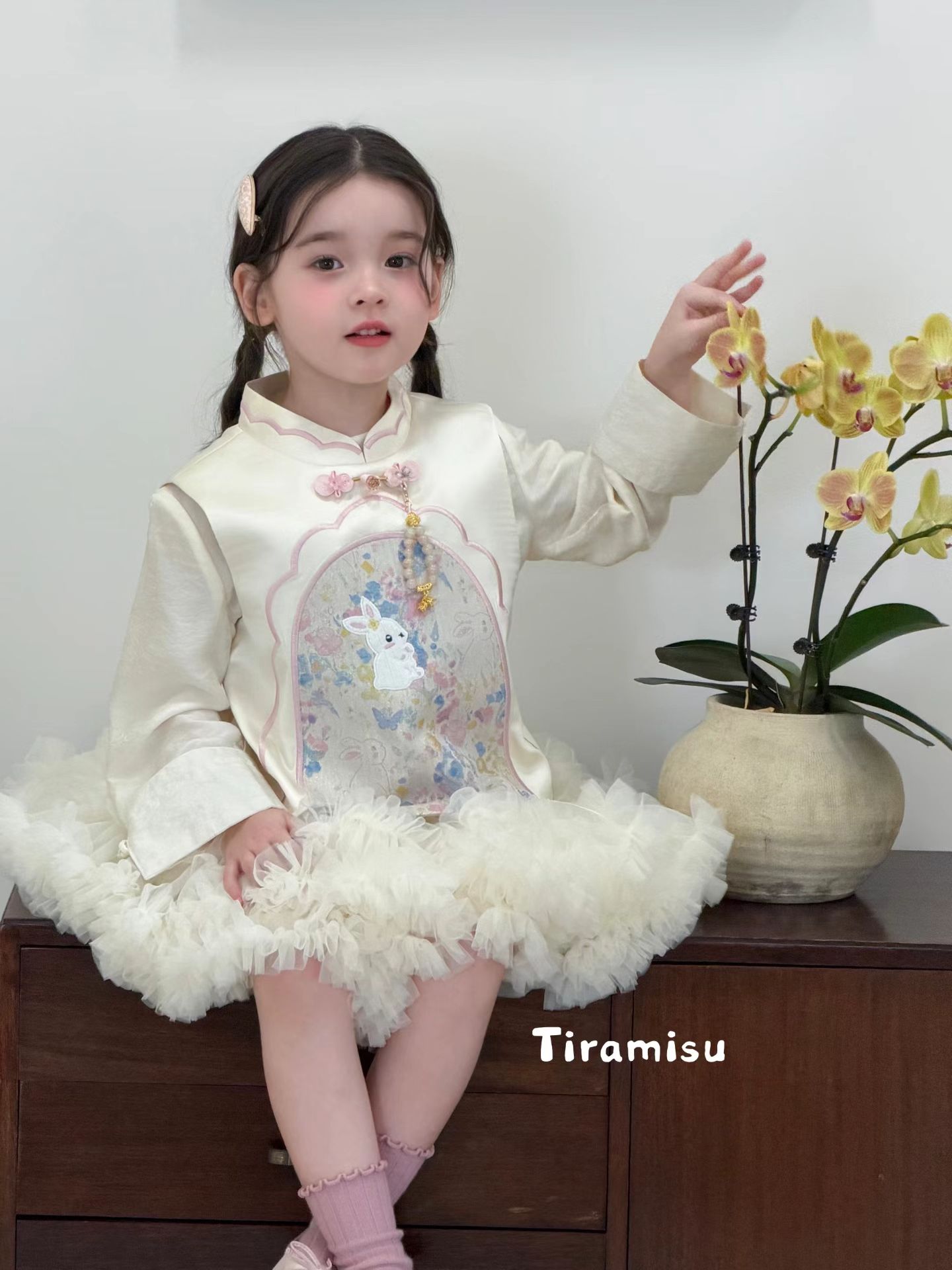 Tiramisu实体正版女童新中式马甲2026秋冬新款儿童洋气小坎肩半裙