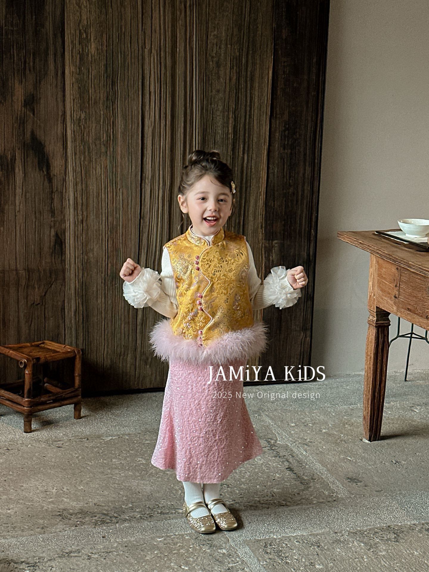 Jamiya女童新中式马甲2025秋冬新款儿童中国风马甲背心半裙拜年服
