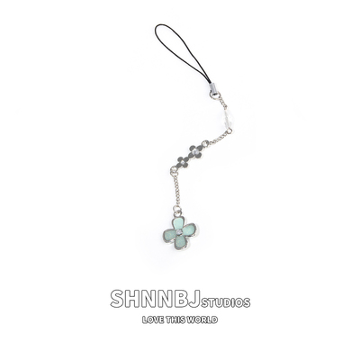 四叶草好像告诉你动漫周边钥匙链