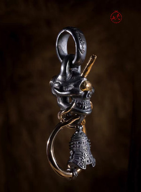 日本高山隆FLIGHTWING妖刀堂三方联名铃铛项链吊坠 鉴赏