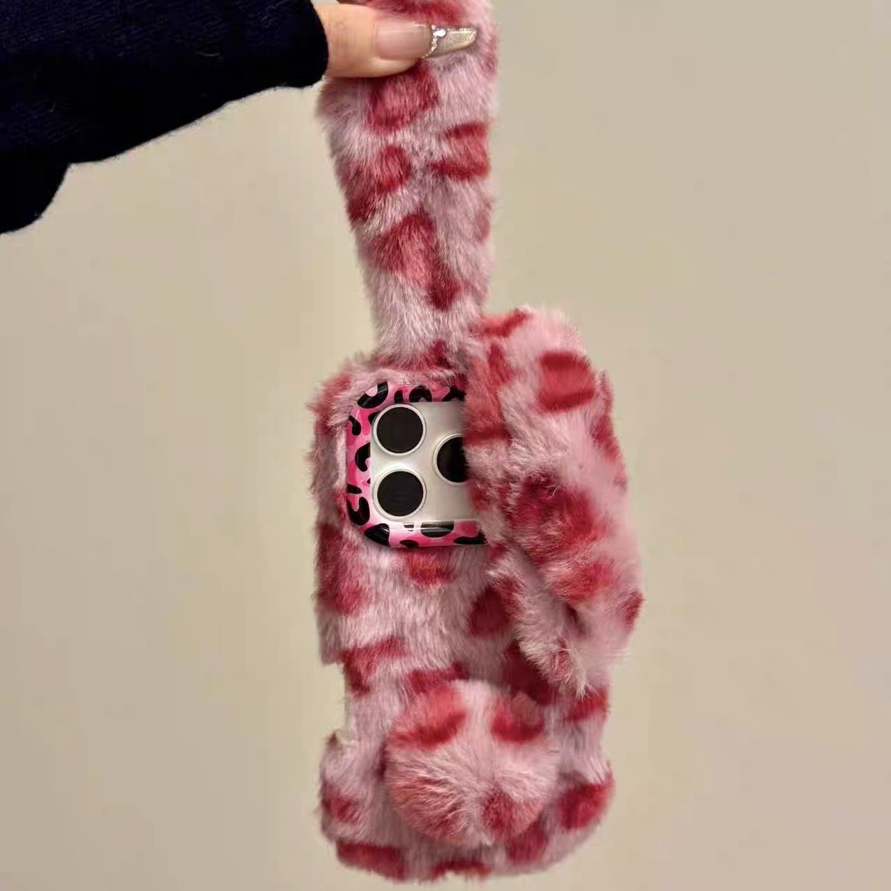 小红书网红豹纹秋冬季毛绒兔子A6PRO/a5女a3/a2m女OPPOFindx9/8s+/7ultra/6pro套OPPO Reno15pro/14/k13/k12x